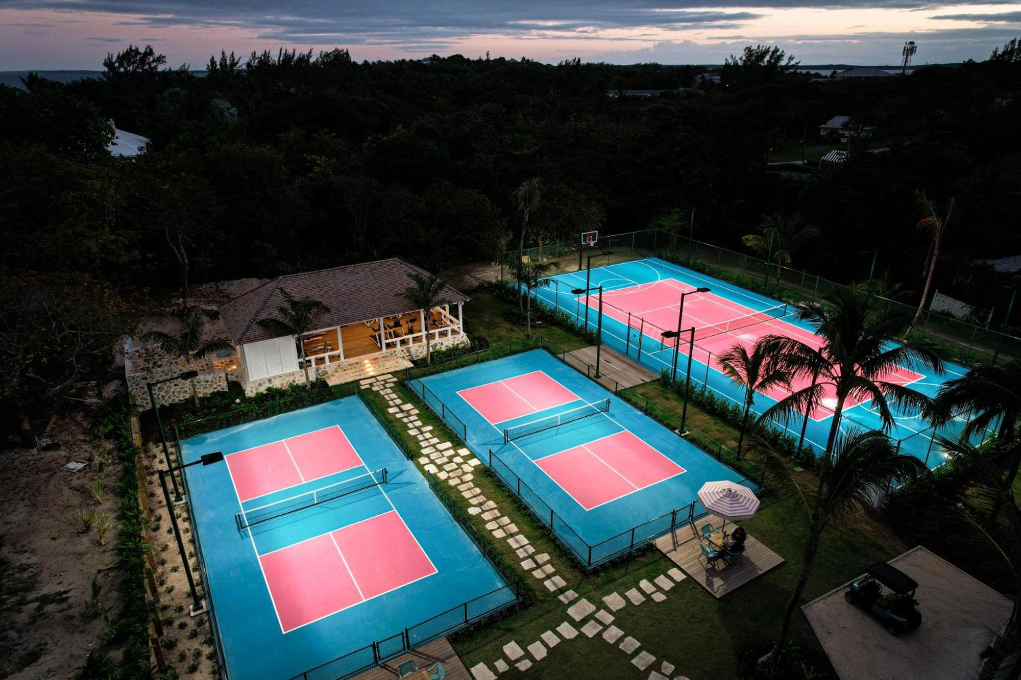 Coral Sands Hotel Dunmore Town Buitenkant foto