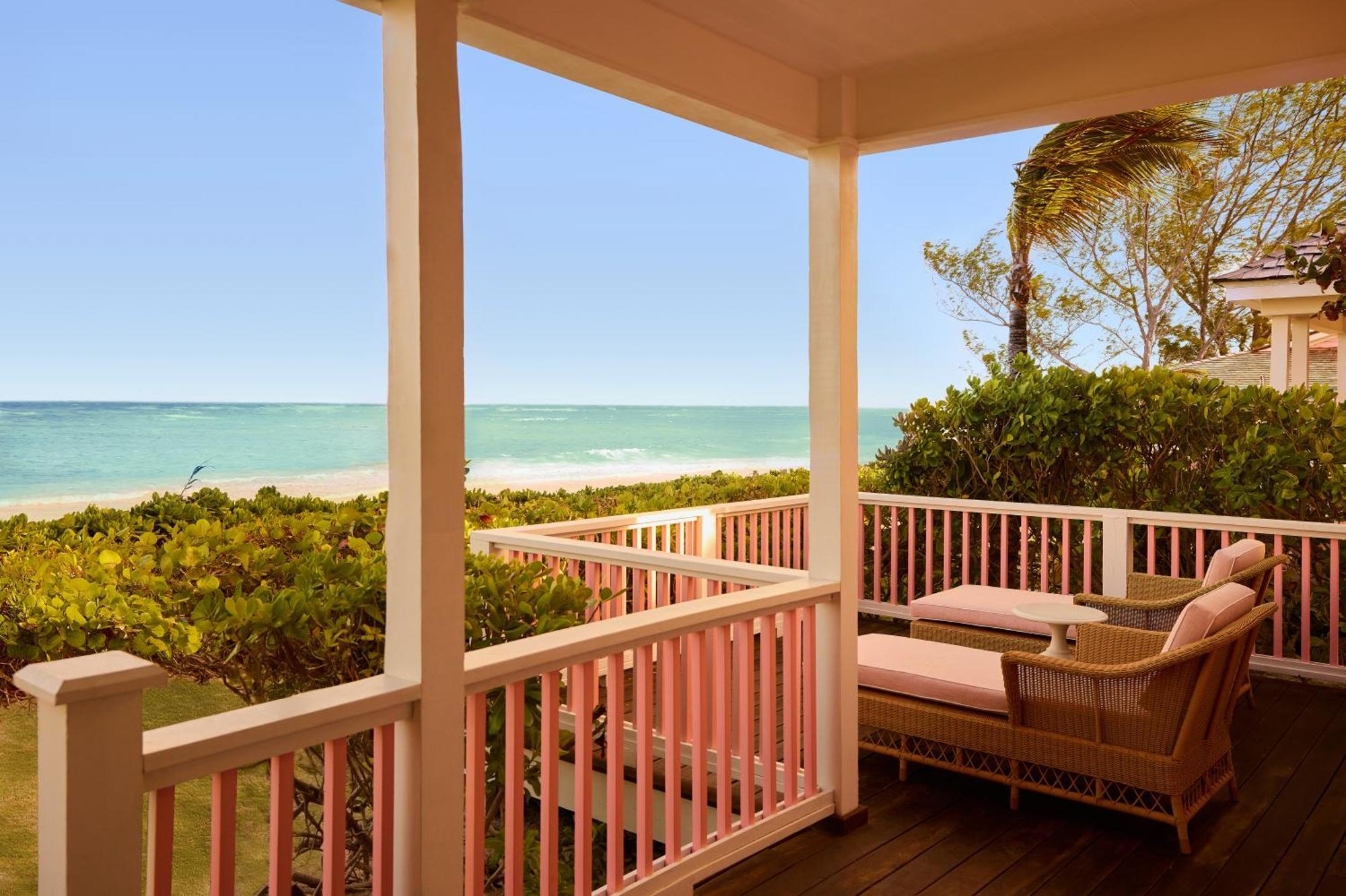 Coral Sands Hotel Dunmore Town Buitenkant foto