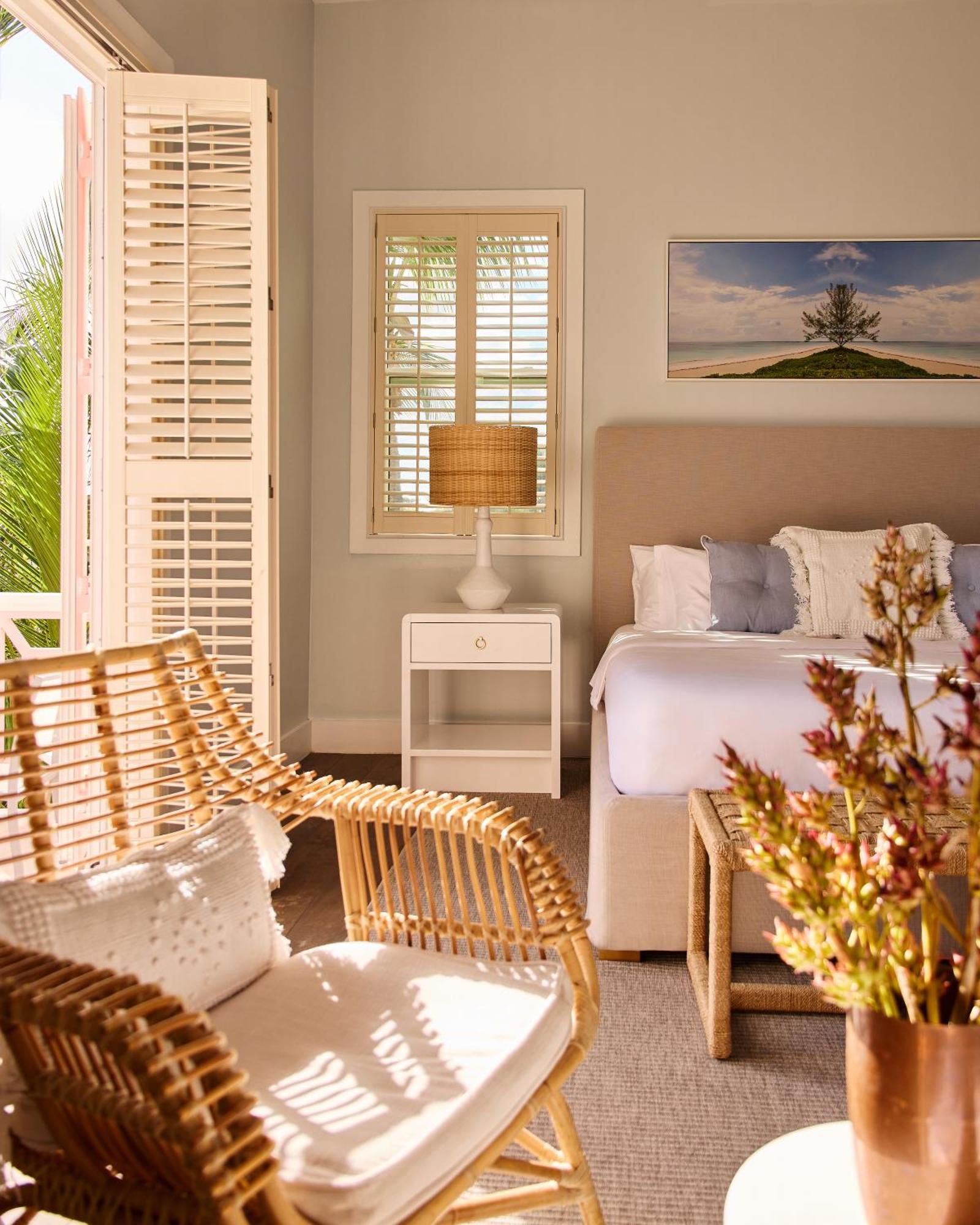 Coral Sands Hotel Dunmore Town Buitenkant foto