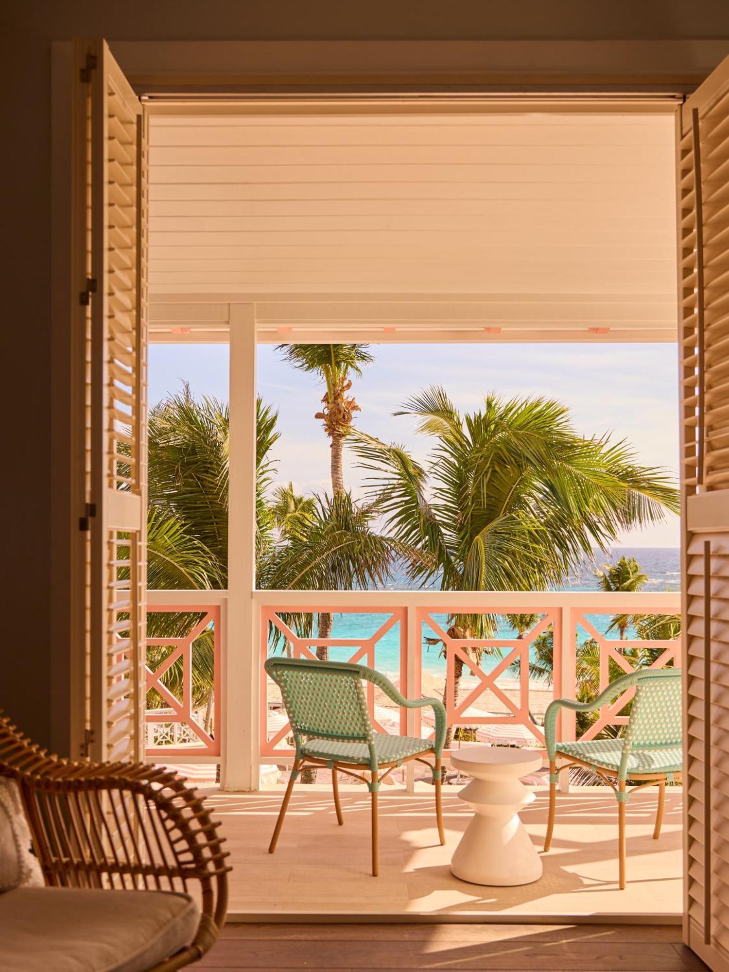 Coral Sands Hotel Dunmore Town Buitenkant foto